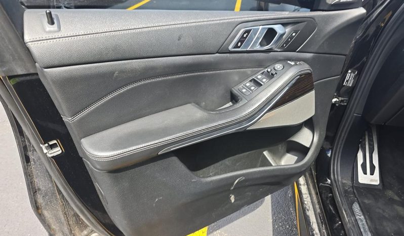 
								BMW X5 sDrive40i full									