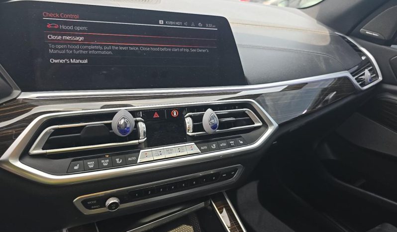 
								BMW X5 sDrive40i full									