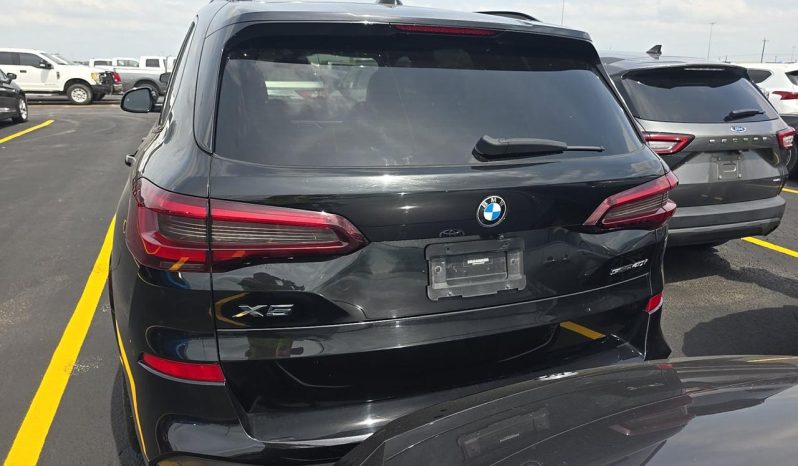 
								BMW X5 sDrive40i full									
