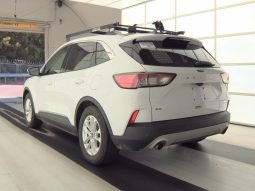 
										Ford Escape full									