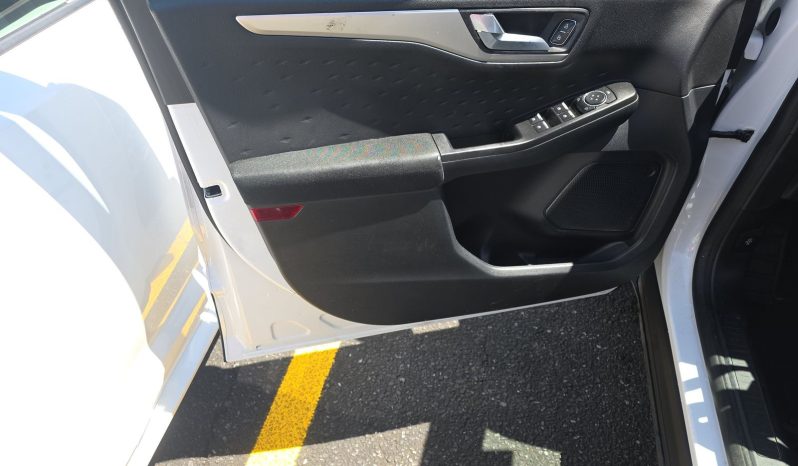
								Ford Escape full									