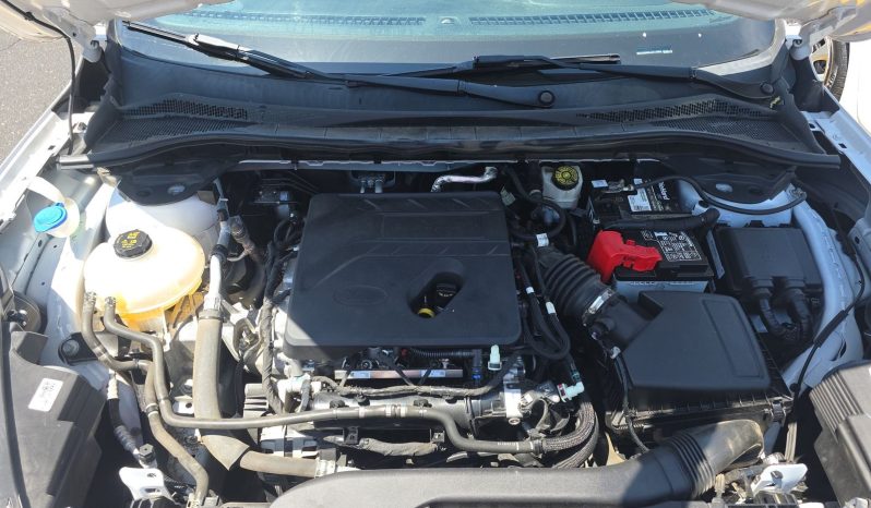 
								Ford Escape full									