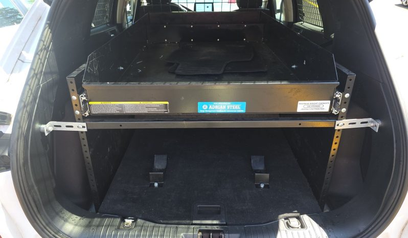 
								Ford Escape full									