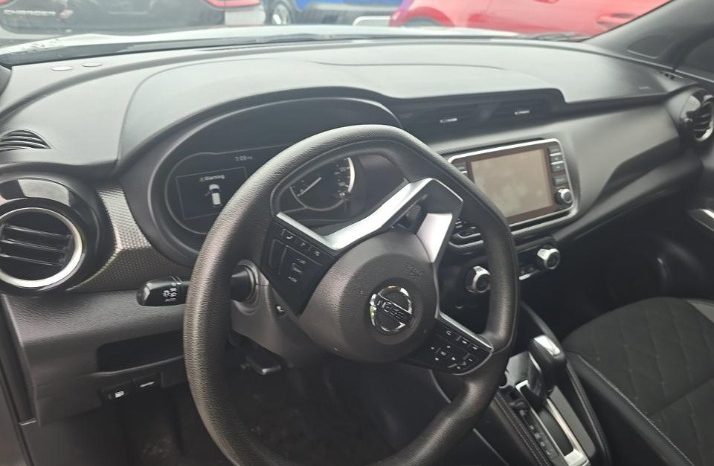 
								Ford Escape full									