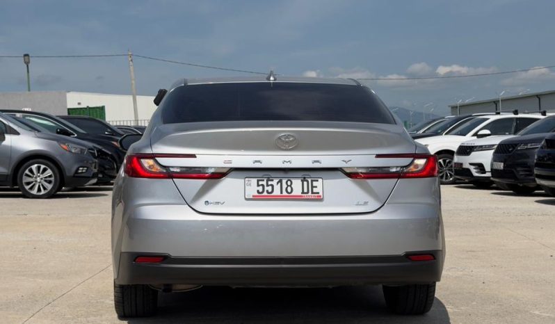 
								Toyota Camry 2024 full									
