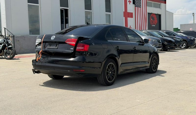 
								2015 Volkswagen Jetta, SE full									