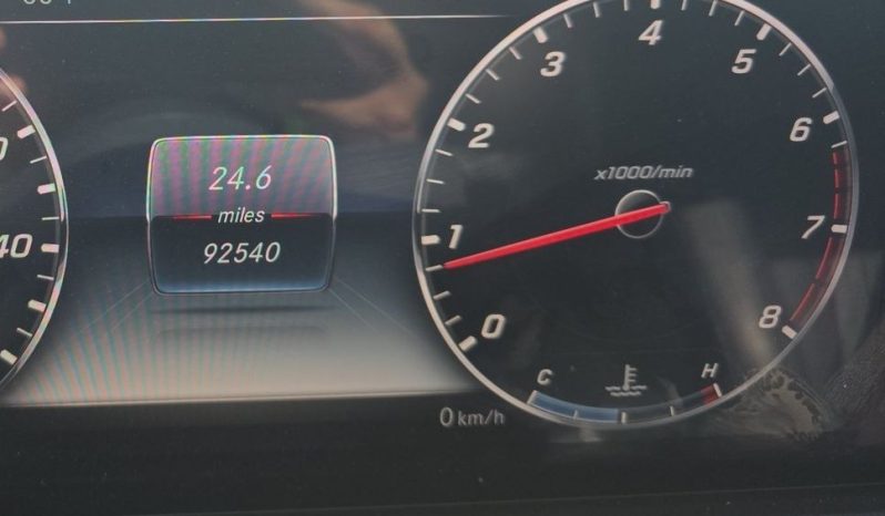 
								Mercedes-Benz E-Class full									
