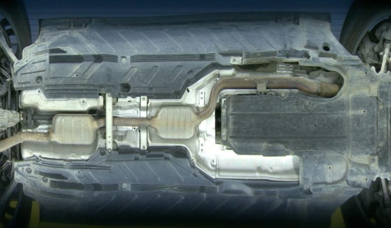 
								Mercedes-Benz E-Class full									