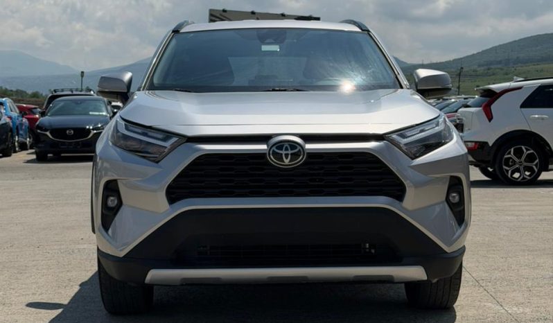 
								2023 Toyota RAV4, Xle full									