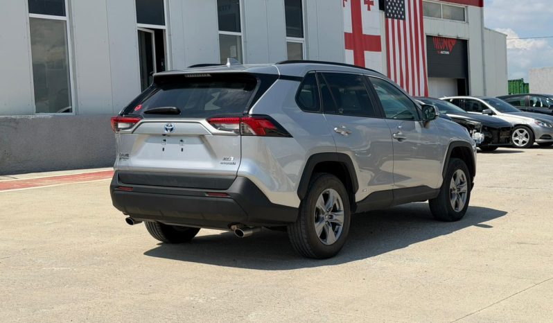 
								2023 Toyota RAV4, Xle full									
