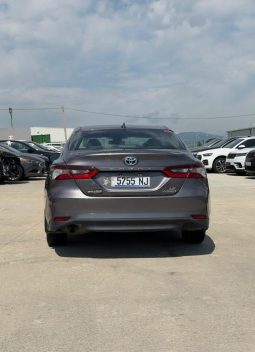 
										2023 Toyota Camry, Le Hybrid full									