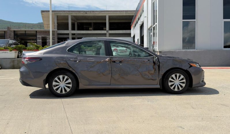
								2023 Toyota Camry, Le Hybrid full									