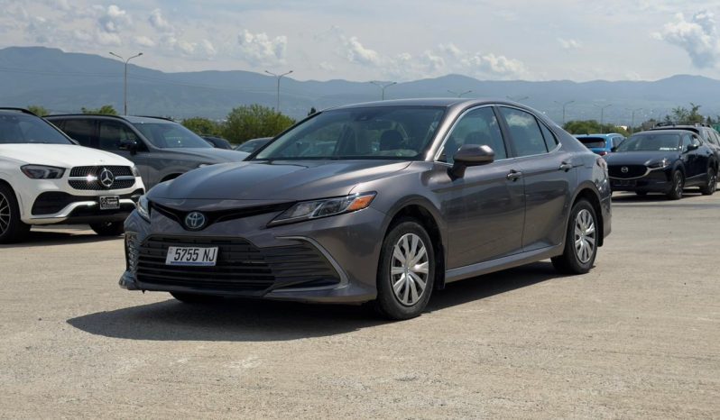 
								2023 Toyota Camry, Le Hybrid full									