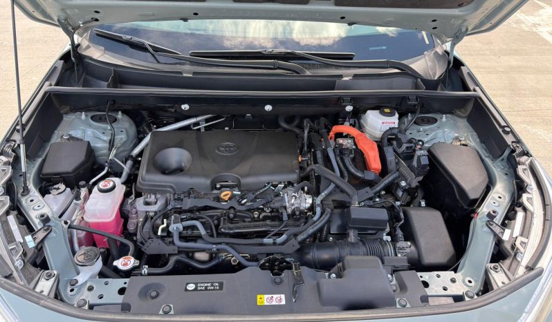
								2022 Toyota RAV4, Xle Premium full									