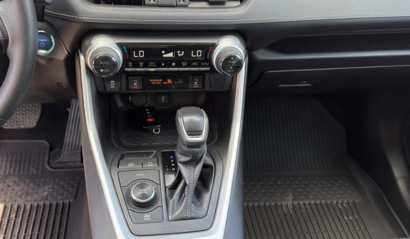 
								2022 Toyota RAV4, Xle Premium full									