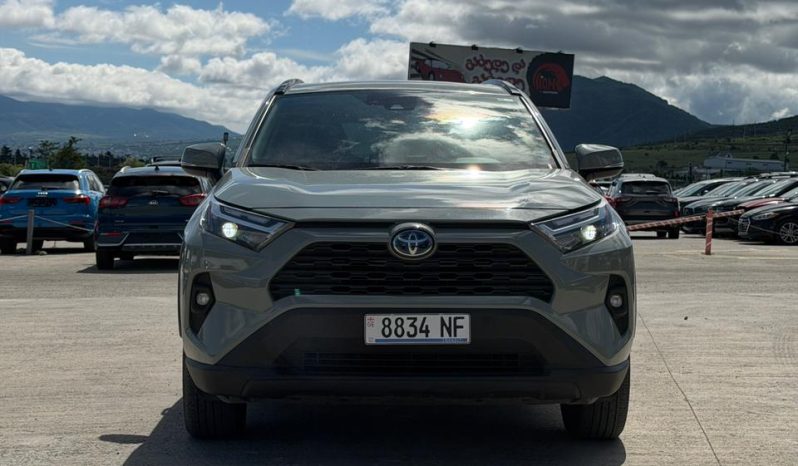 
								2022 Toyota RAV4, Xle Premium full									