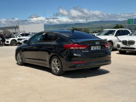 2017 Hyundai Elantra, SE