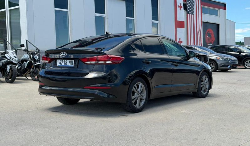 
								2017 Hyundai Elantra, SE full									