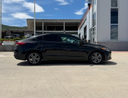 
										2017 Hyundai Elantra, SE full									