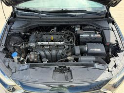 
										2017 Hyundai Elantra, SE full									