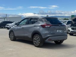 
										2023 Nissan Kicks, SV full									
