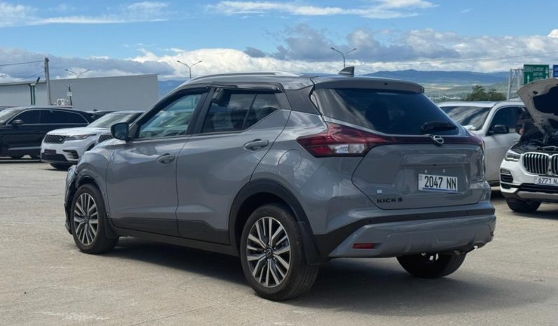 
								2023 Nissan Kicks, SV full									