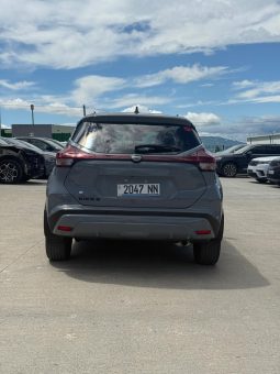 
										2023 Nissan Kicks, SV full									