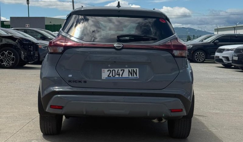 
								2023 Nissan Kicks, SV full									