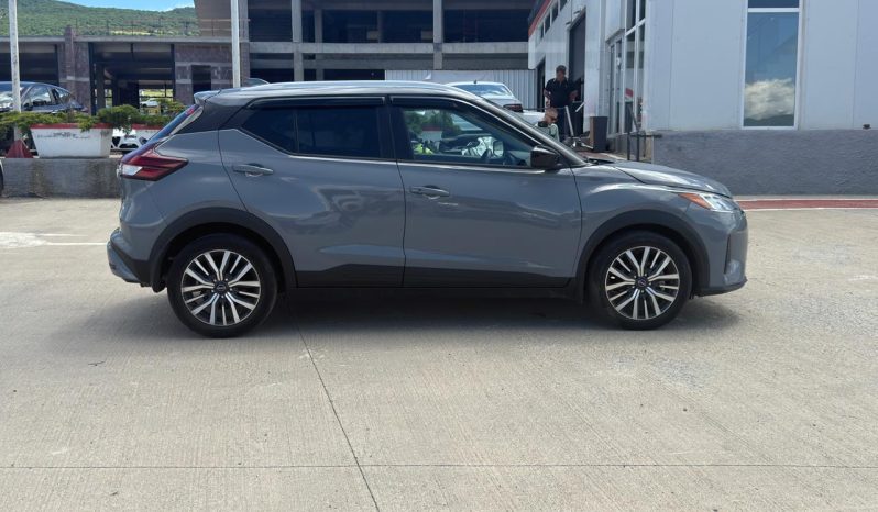 
								2023 Nissan Kicks, SV full									