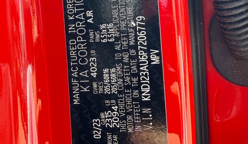 
								2023 KIA Soul, LX full									