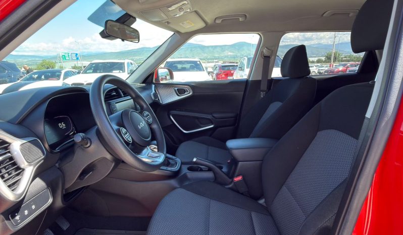 
								2023 KIA Soul, LX full									