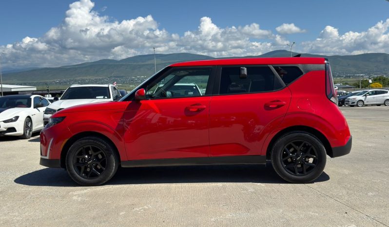 
								2023 KIA Soul, LX full									
