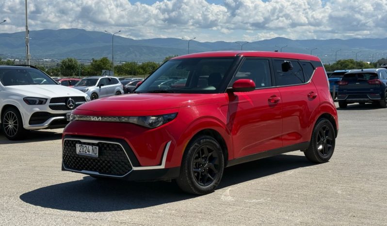 
								2023 KIA Soul, LX full									