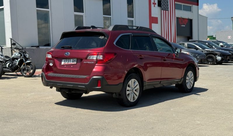 
								2019 Subaru Outback, 2.5I Premium full									