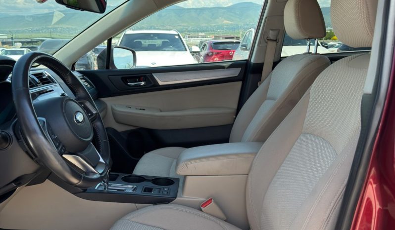 
								2019 Subaru Outback, 2.5I Premium full									