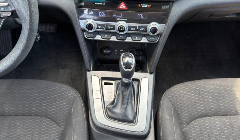 
								2020 Hyundai Elantra, Sel full									