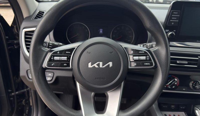 
								2022 KIA Seltos, LX full									
