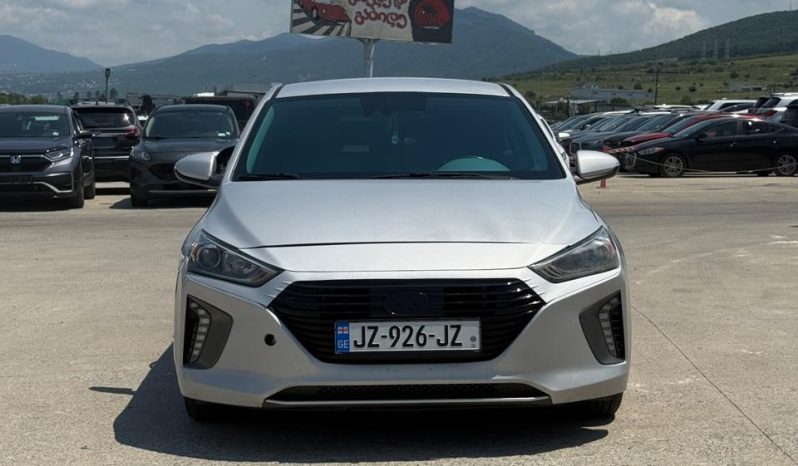
								2018 Hyundai Ioniq, Hybrid Sel full									