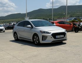 2018 Hyundai Ioniq, Hybrid Sel