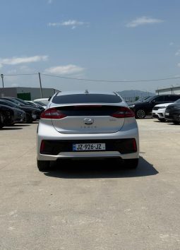 
										2018 Hyundai Ioniq, Hybrid Sel full									