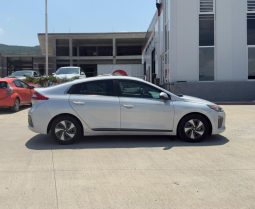 
										2018 Hyundai Ioniq, Hybrid Sel full									