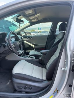 
										2018 Hyundai Ioniq, Hybrid Sel full									