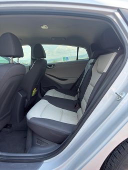 
										2018 Hyundai Ioniq, Hybrid Sel full									