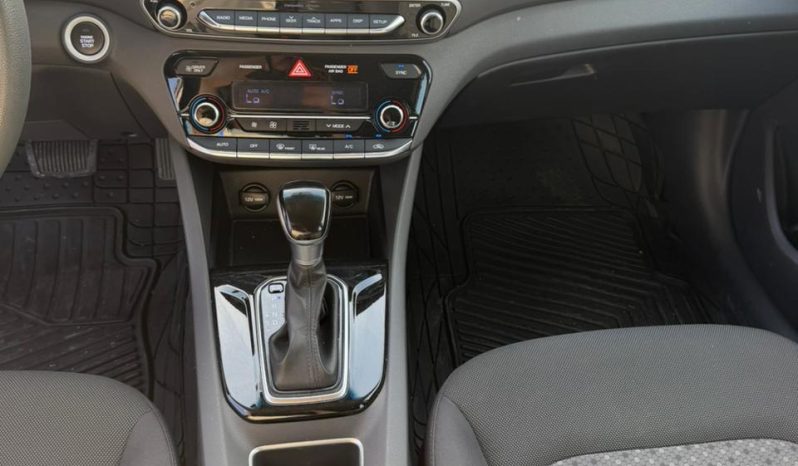 
								Hyundai ioniq full									