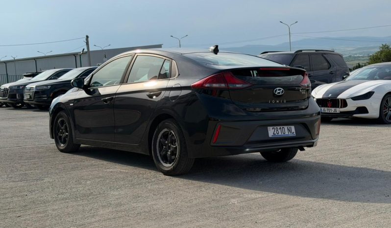 
								Hyundai ioniq full									