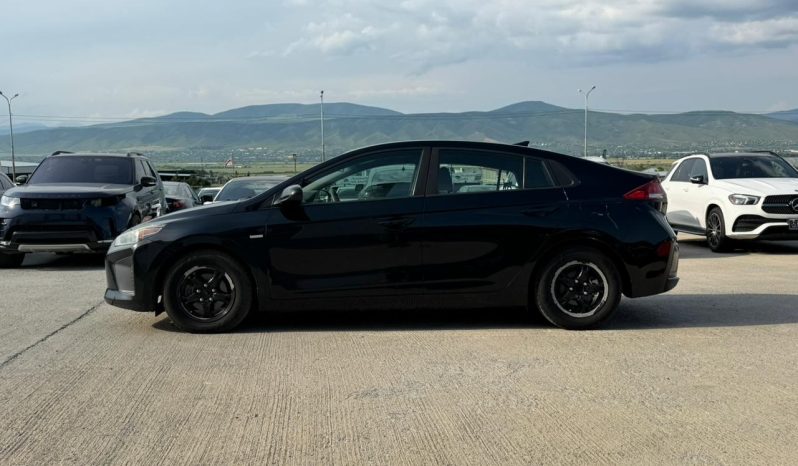
								Hyundai ioniq full									