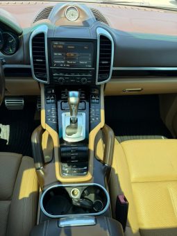 
										2016 Porsche Cayenne, S E-Hybrid full									