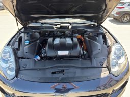 
										2016 Porsche Cayenne, S E-Hybrid full									