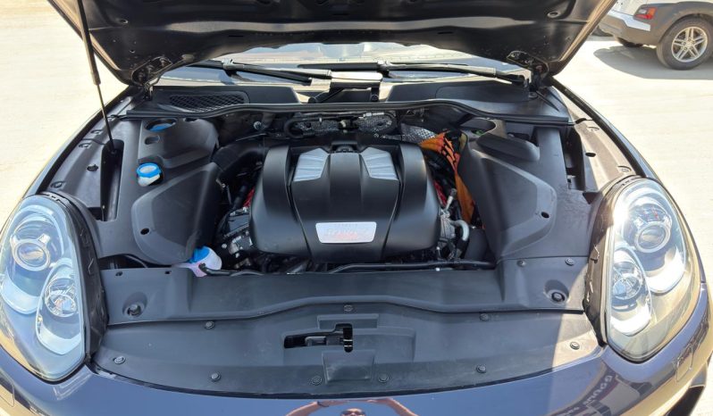 
								2016 Porsche Cayenne, S E-Hybrid full									