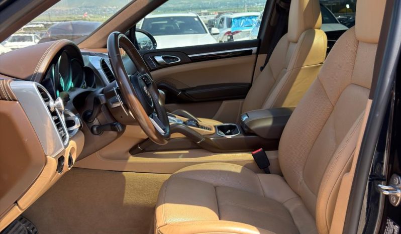 
								2016 Porsche Cayenne, S E-Hybrid full									